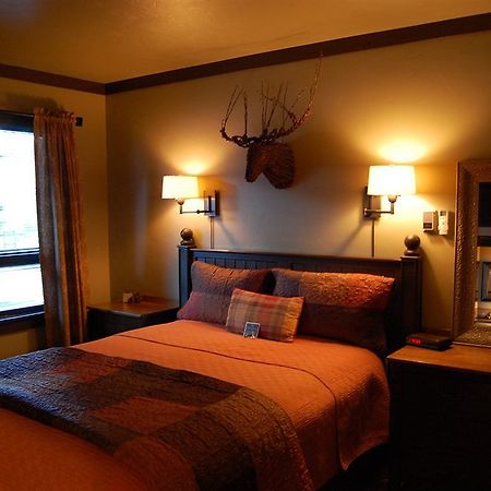 Highland Haven Creekside Inn Evergreen Exteriér fotografie